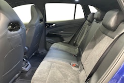 sininen Volkswagen ID.4 2025 kuva 10.