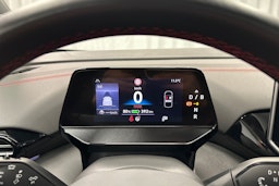 sininen Volkswagen ID.4 2025 kuva 16.