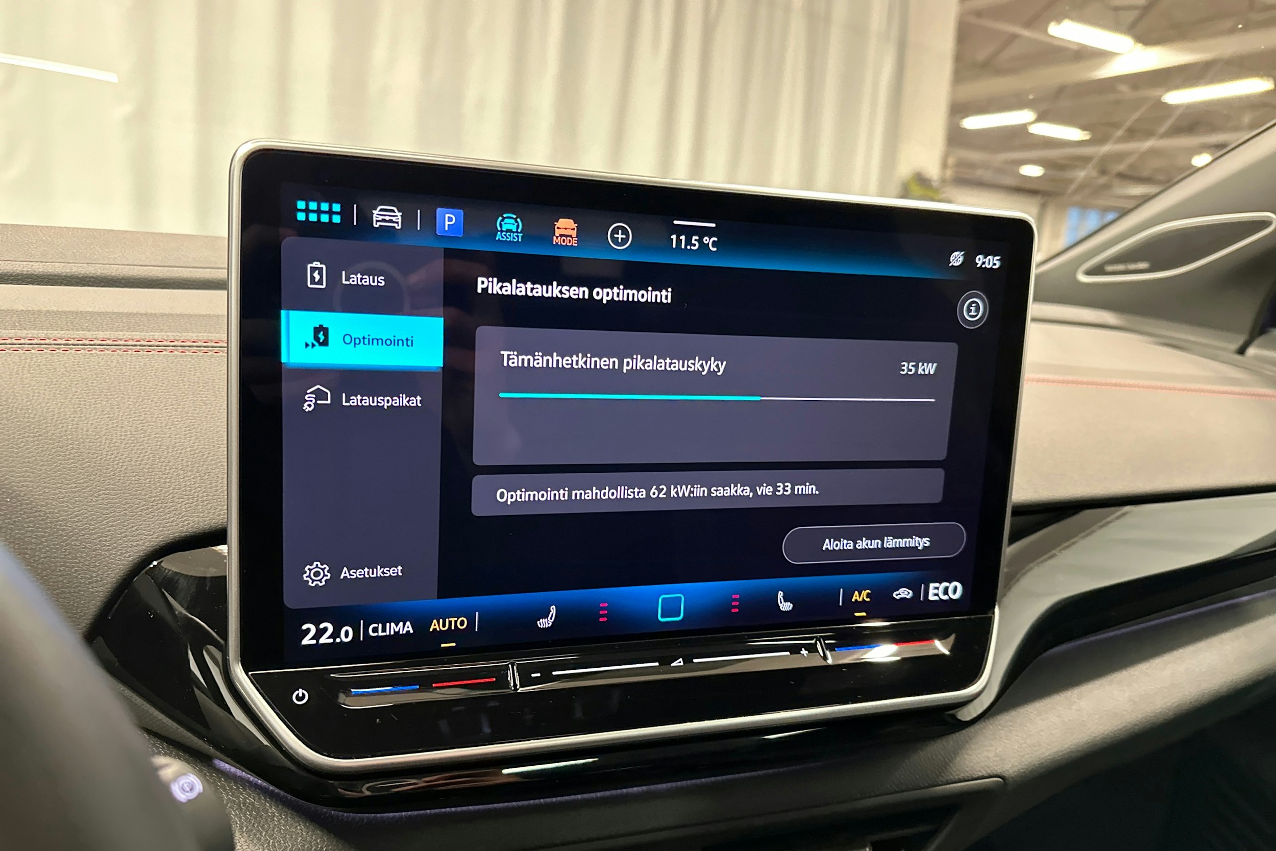 sininen Volkswagen ID.4 2025 kuva 23.