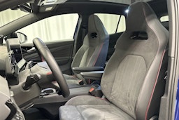 sininen Volkswagen ID.4 2025 kuva 29.