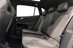 sininen Volkswagen ID.4 2025 kuva 10.