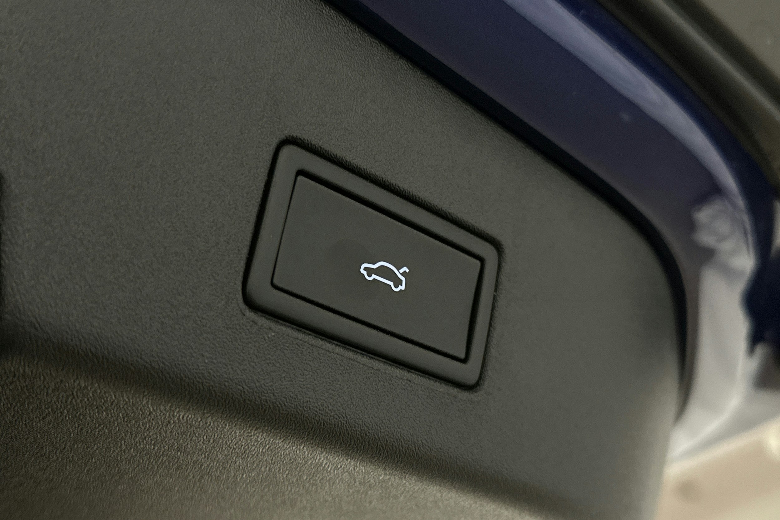 sininen Volkswagen ID.4 2025 kuva 15.