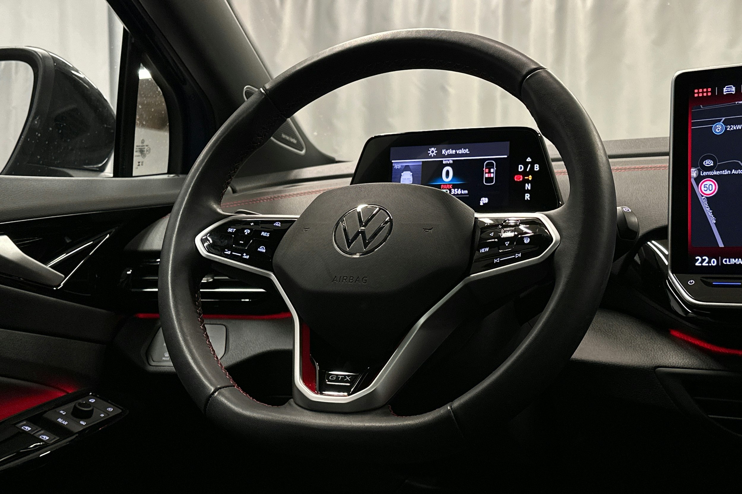 sininen Volkswagen ID.4 2025 kuva 20.