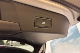 harmaa Volkswagen ID.4 2025 kuva 12.