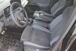 musta Volkswagen ID.4 2025 kuva 6.