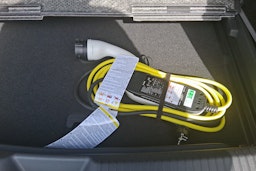 musta Volkswagen ID.4 2025 kuva 14.