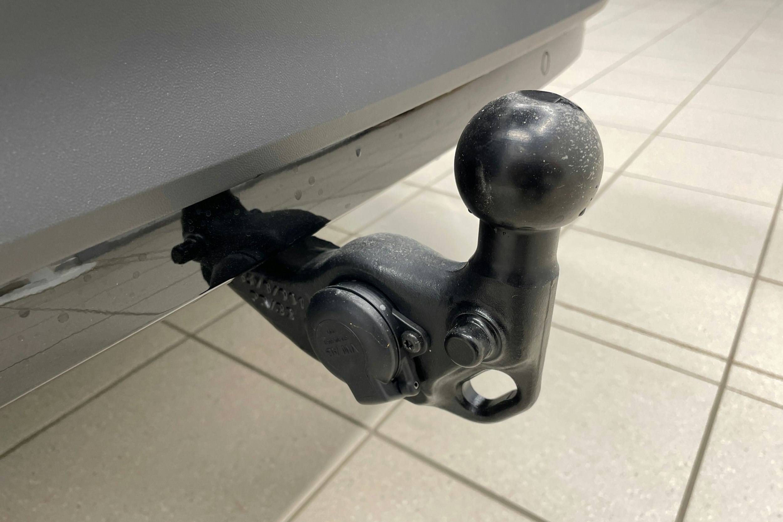 valkoinen Volkswagen ID.4 2025 kuva 14.