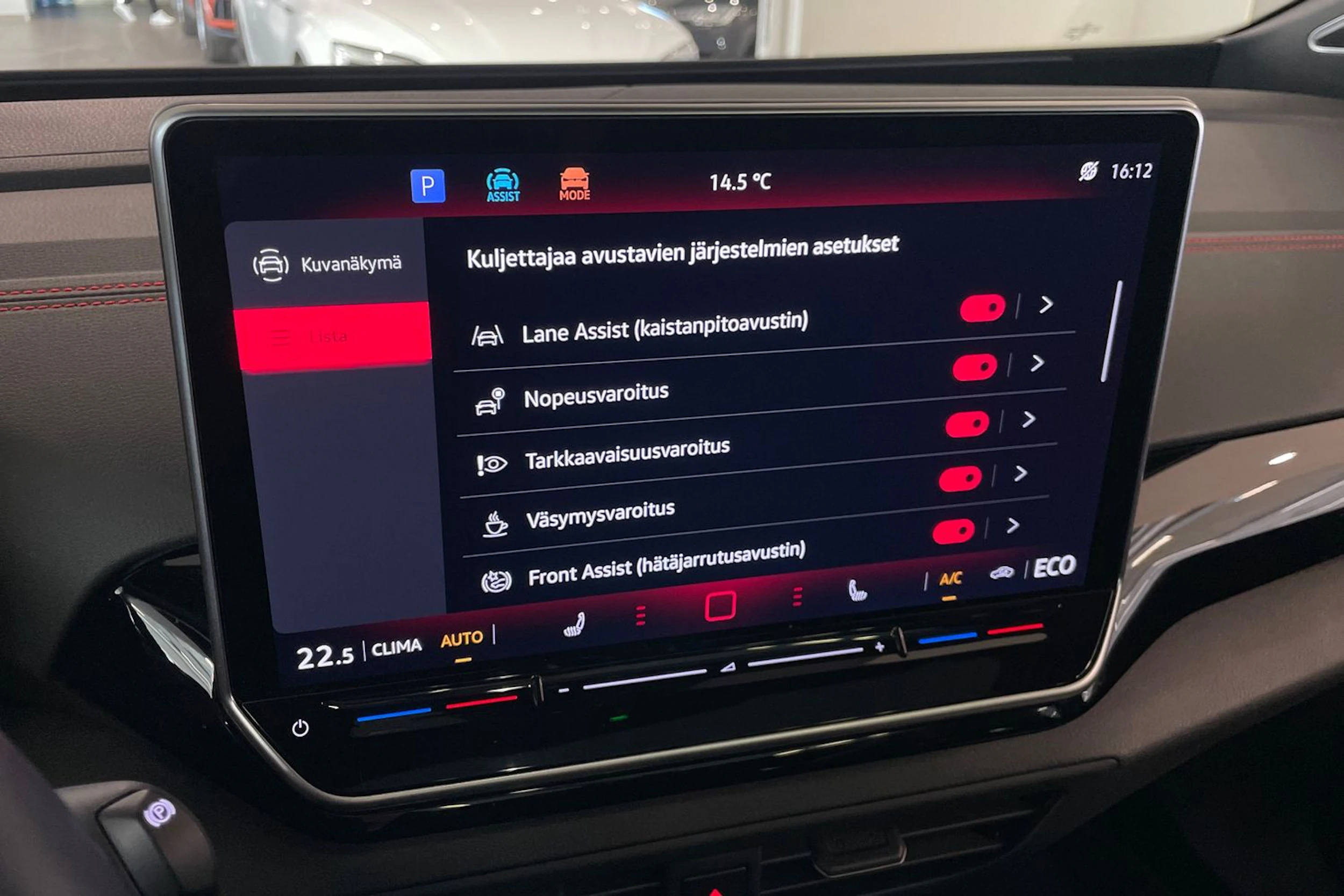 musta Volkswagen ID.4 2025 kuva 20.