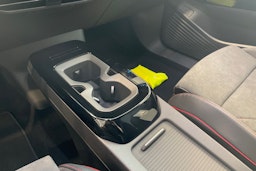 musta Volkswagen ID.4 2025 kuva 23.