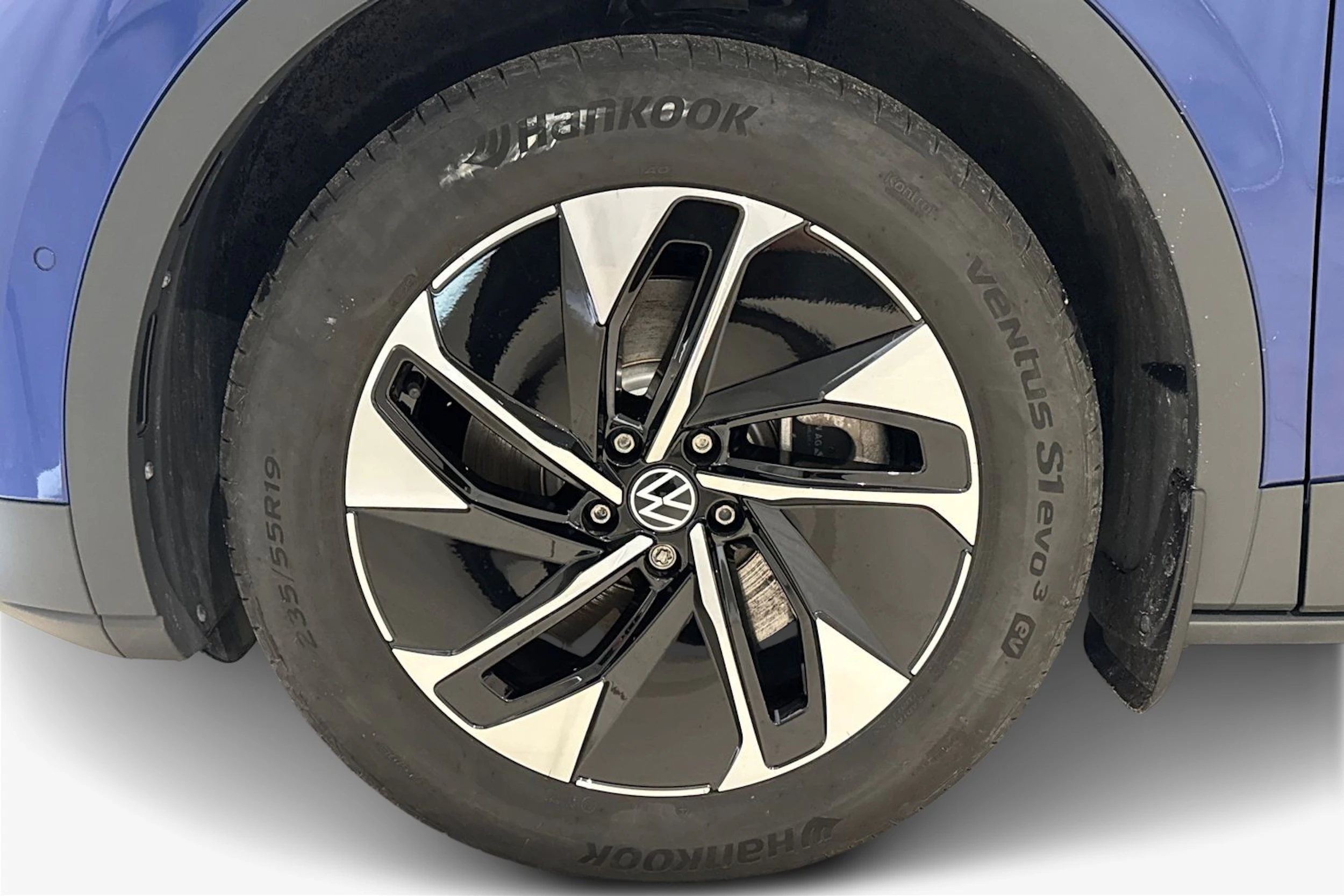 met. sininen Volkswagen ID.4 2025 kuva 9.