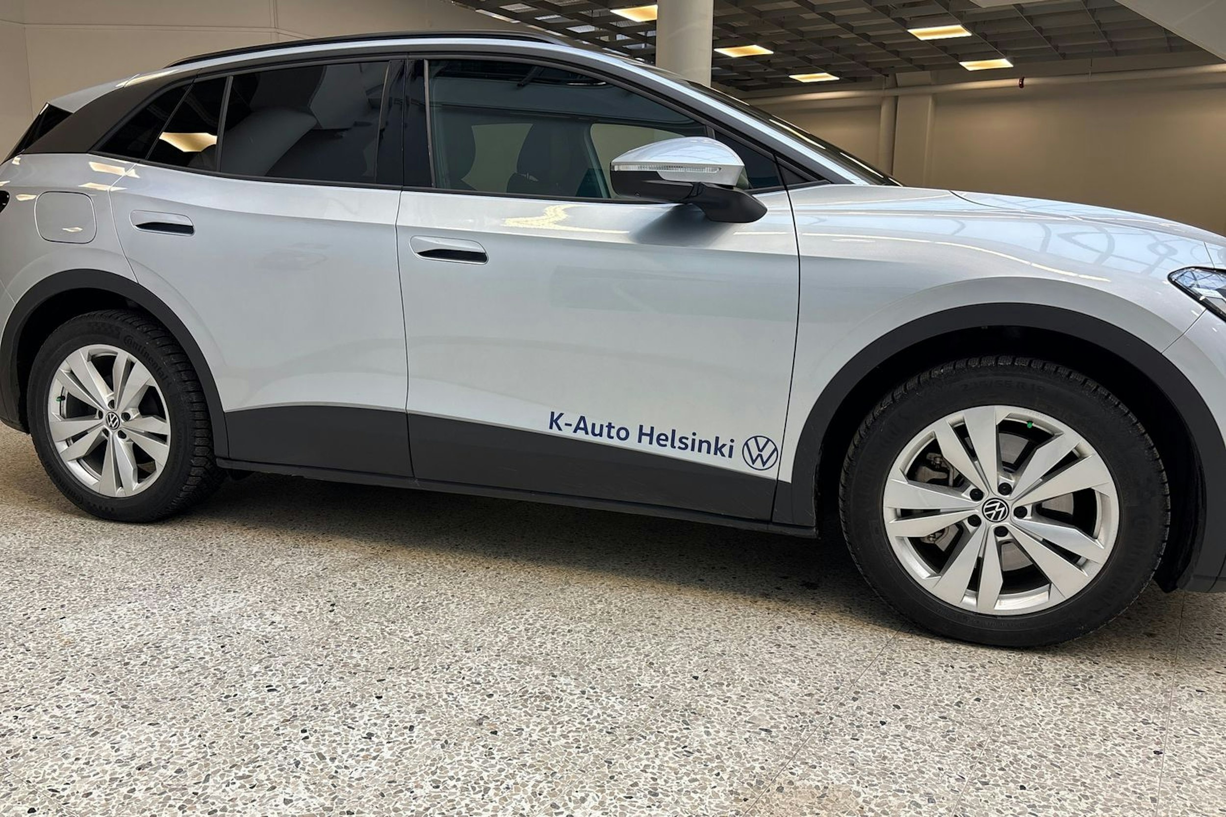 harmaa Volkswagen ID.4 2025 kuva 12.