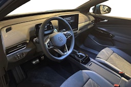 sininen Volkswagen ID.4 2025 kuva 6.