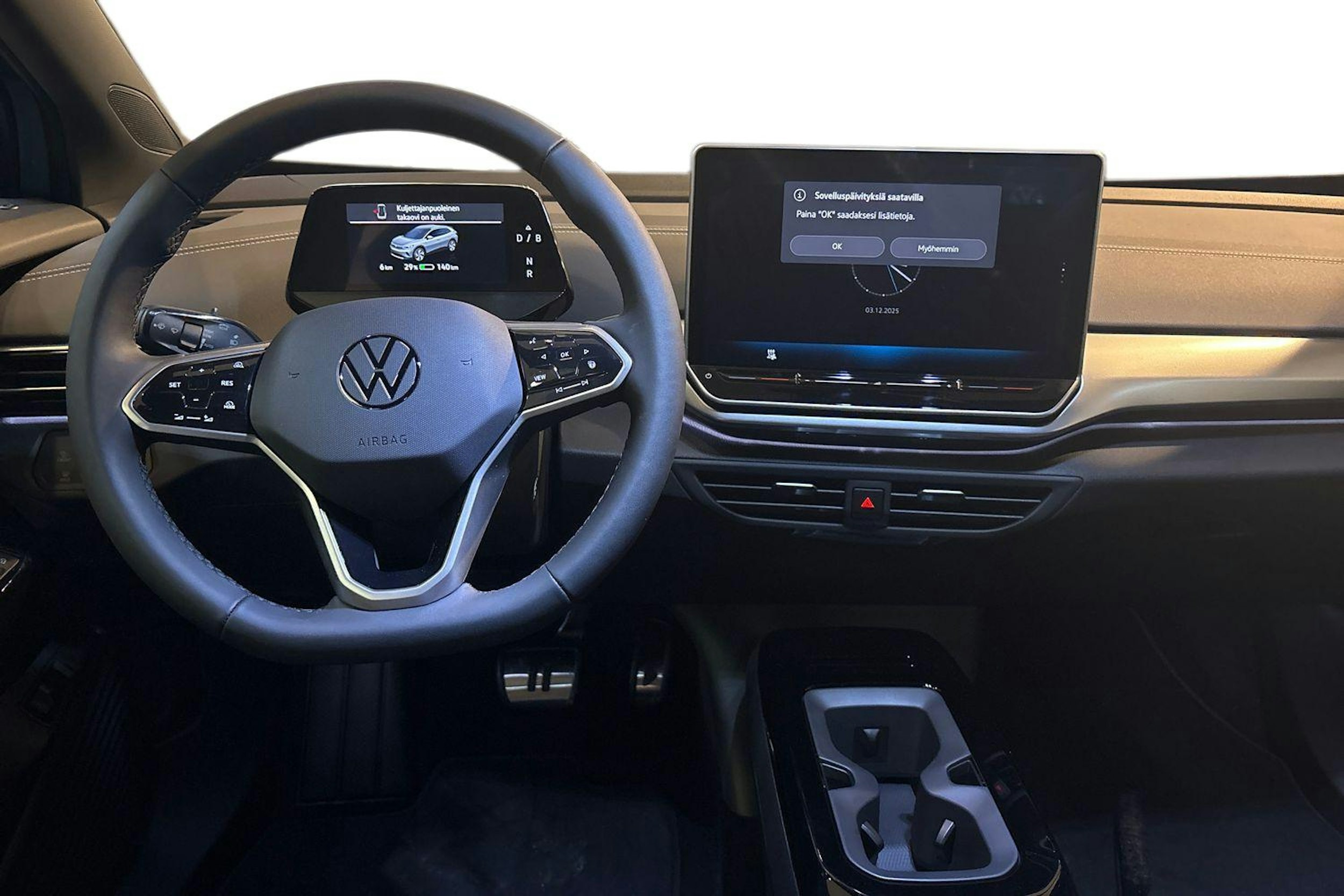 sininen Volkswagen ID.4 2025 kuva 7.