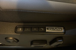 sininen Volkswagen ID.4 2025 kuva 24.