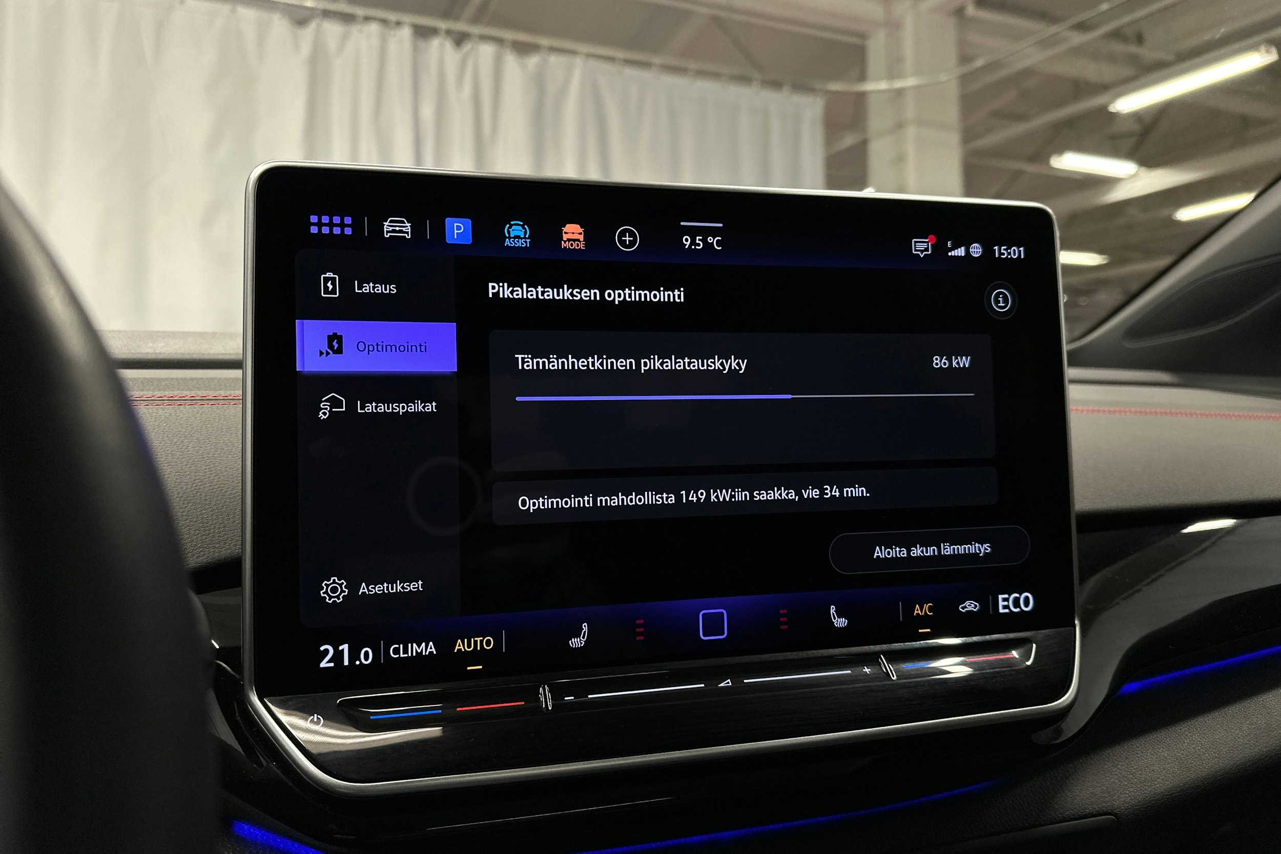 punainen Volkswagen ID.4 2025 kuva 20.