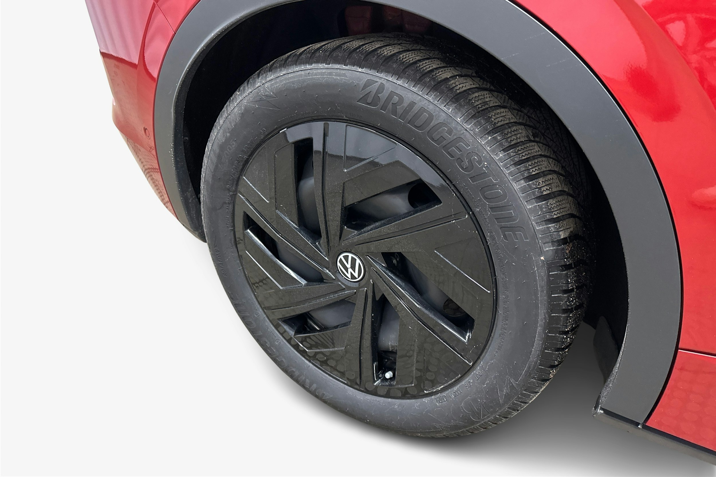 punainen Volkswagen ID.4 2025 kuva 11.