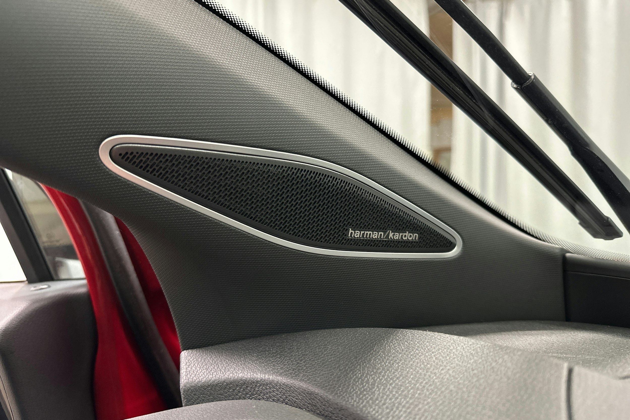 punainen Volkswagen ID.4 2025 kuva 29.