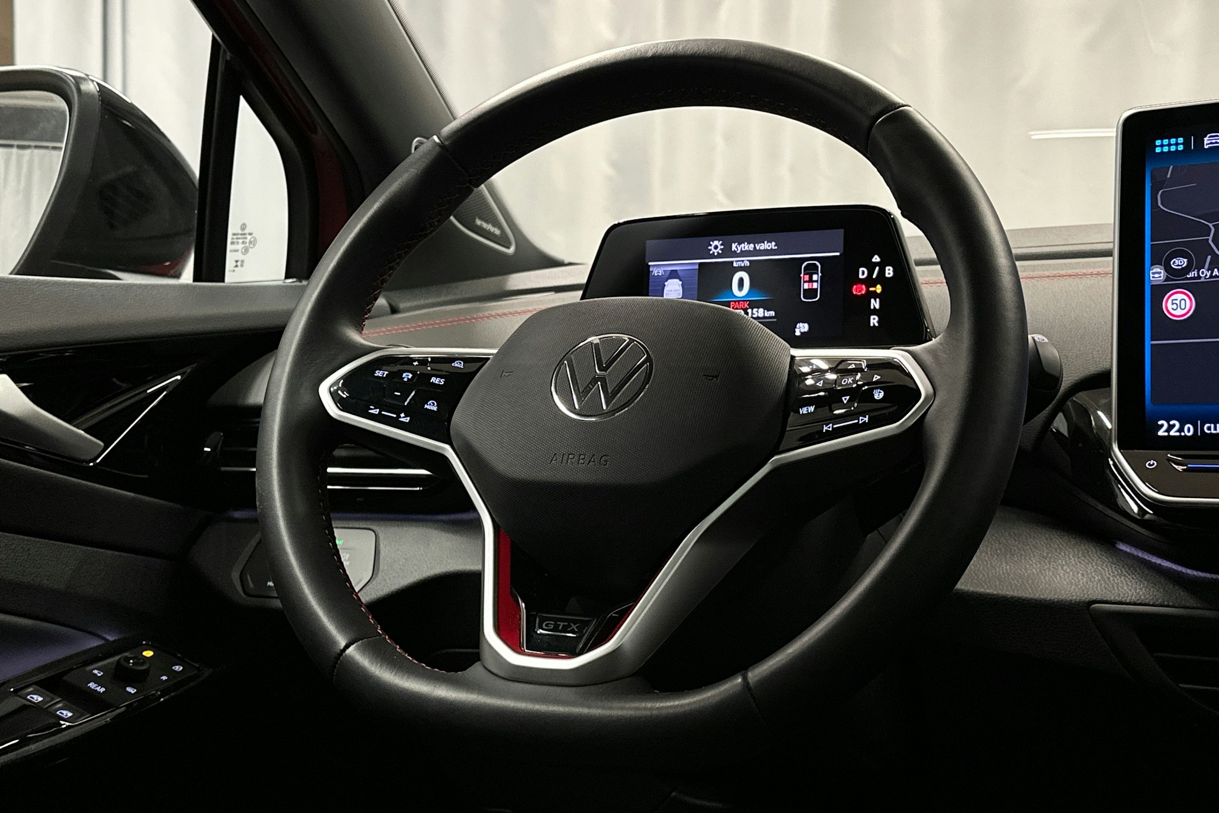 punainen Volkswagen ID.4 2025 kuva 20.