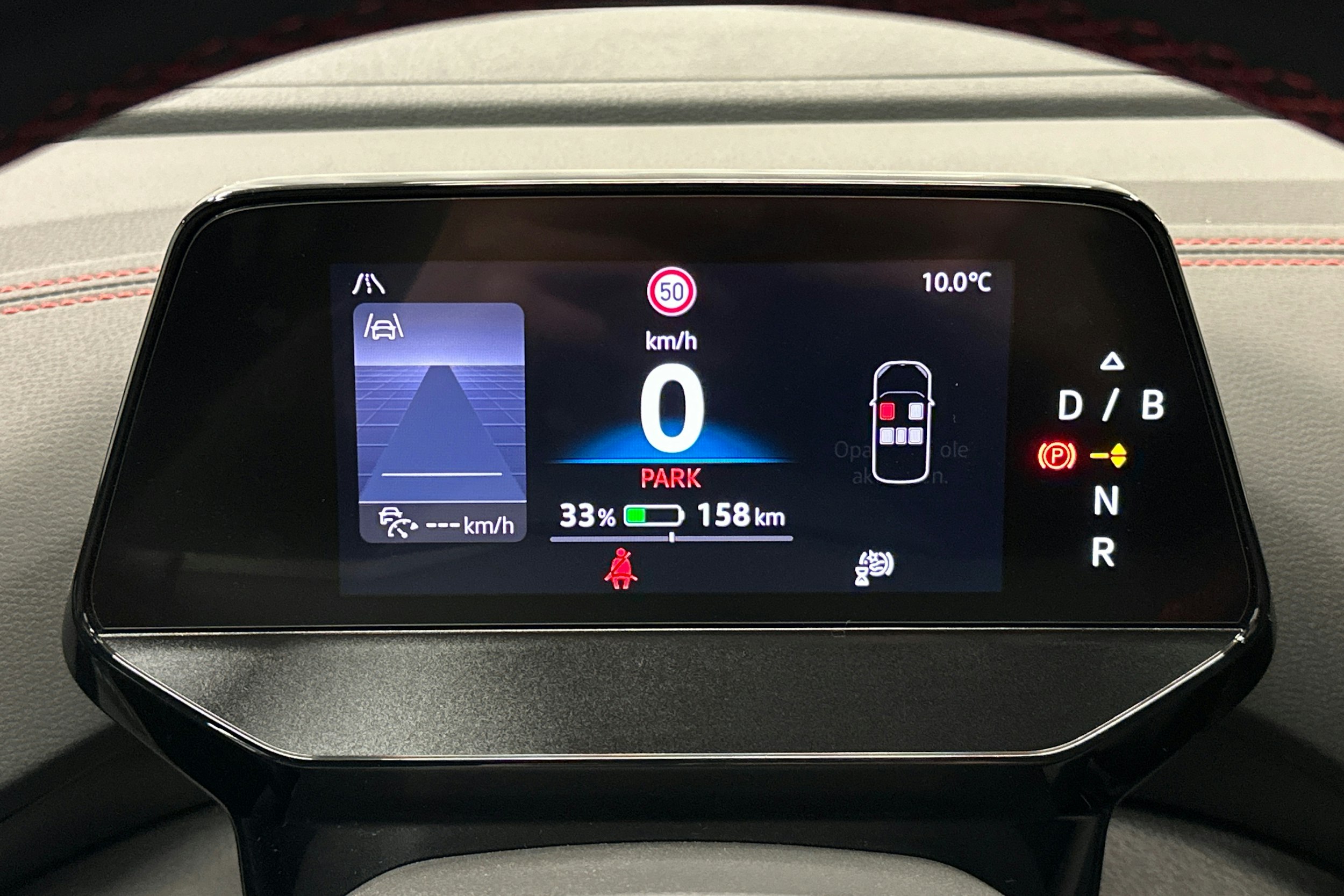 punainen Volkswagen ID.4 2025 kuva 23.