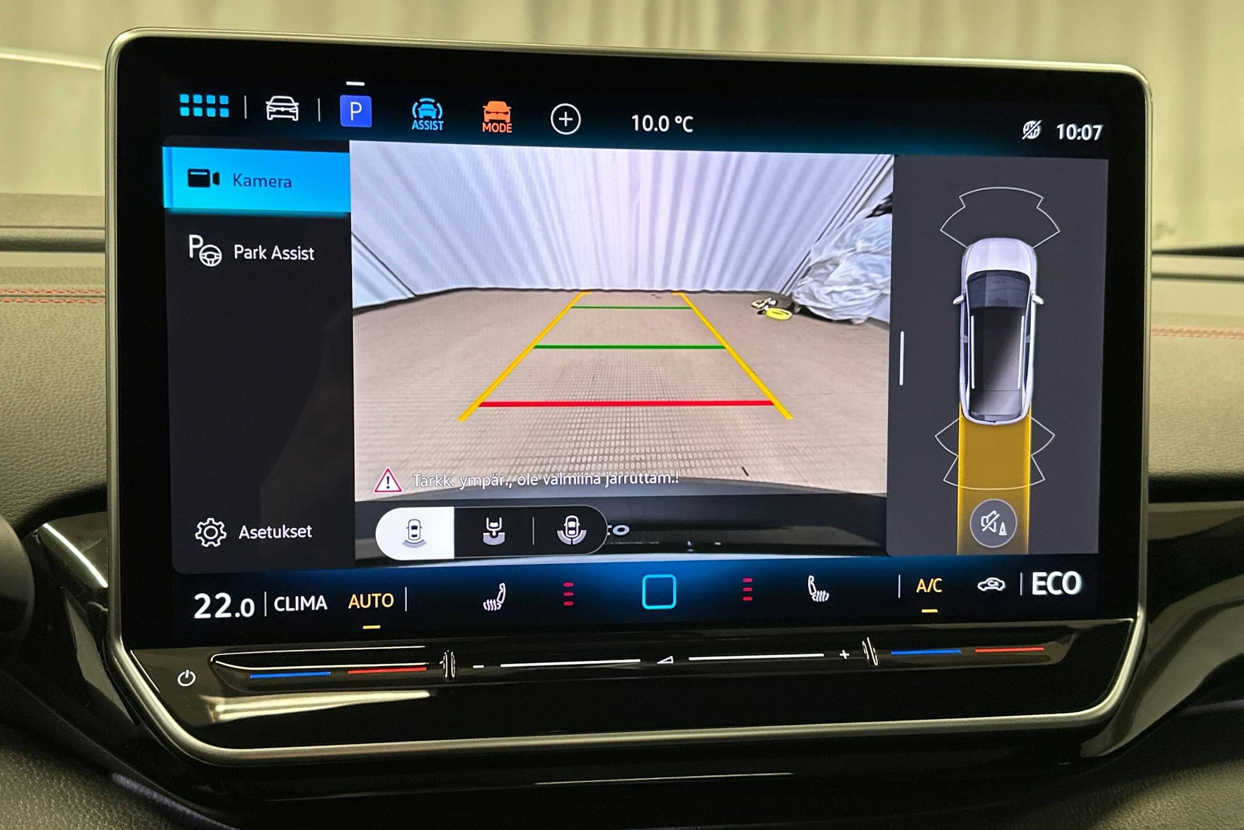 punainen Volkswagen ID.4 2025 kuva 33.