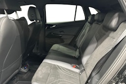 musta Volkswagen ID.4 2025 kuva 10.