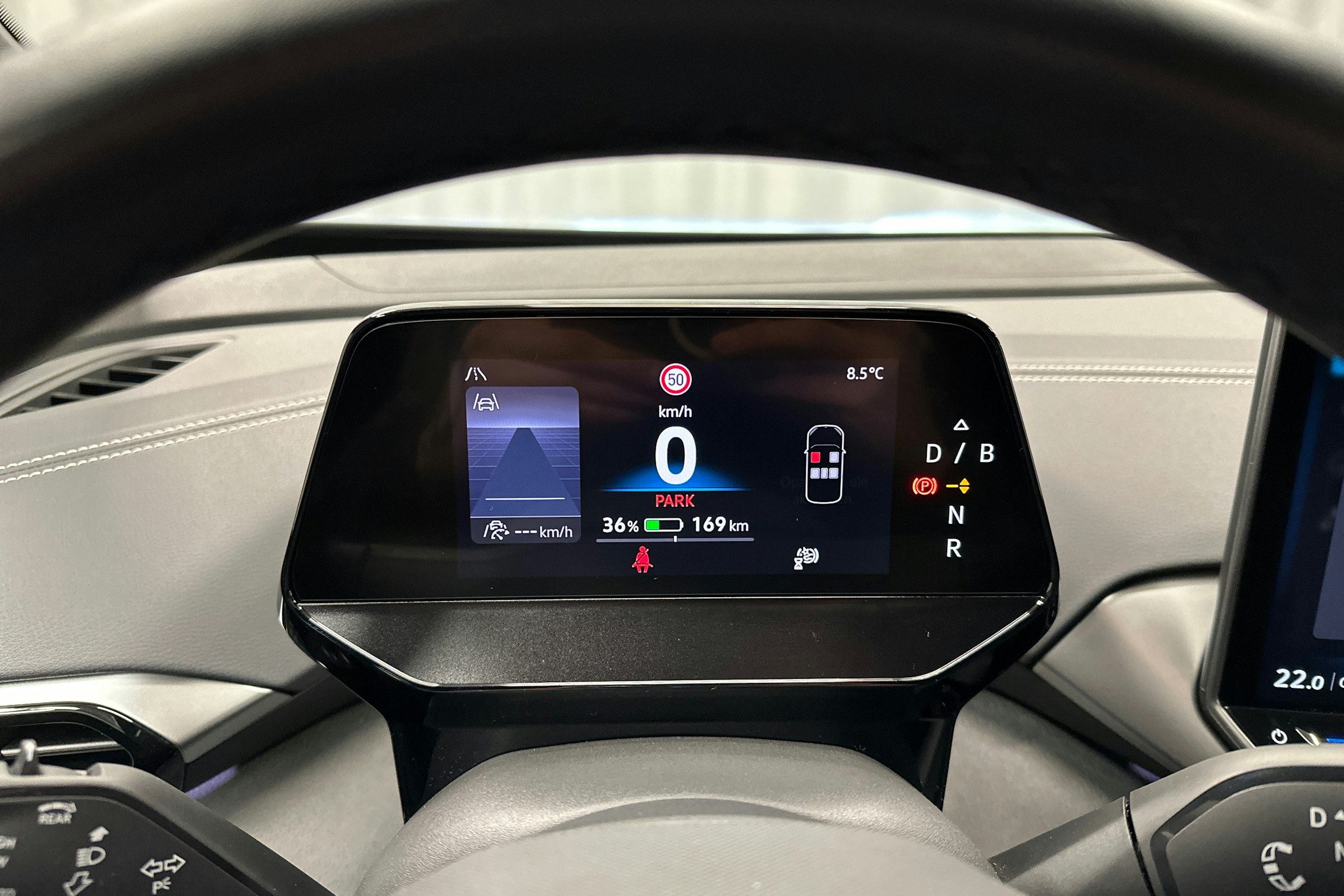 musta Volkswagen ID.4 2025 kuva 16.