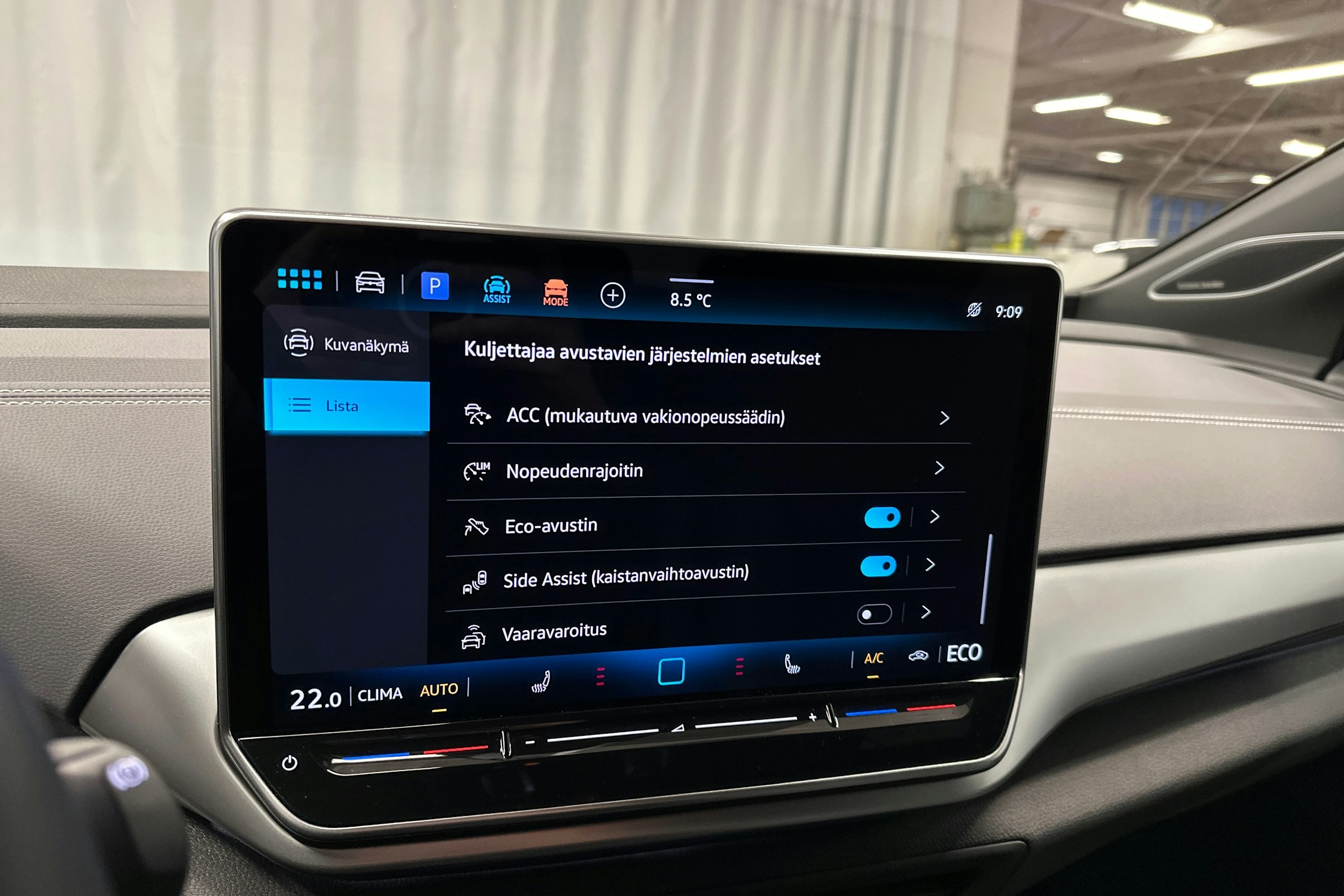 musta Volkswagen ID.4 2025 kuva 27.