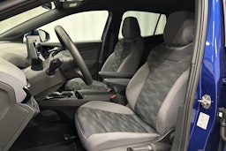 sininen Volkswagen ID.4 2025 kuva 17.