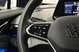 sininen Volkswagen ID.4 2025 kuva 19.