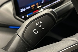 sininen Volkswagen ID.4 2025 kuva 21.