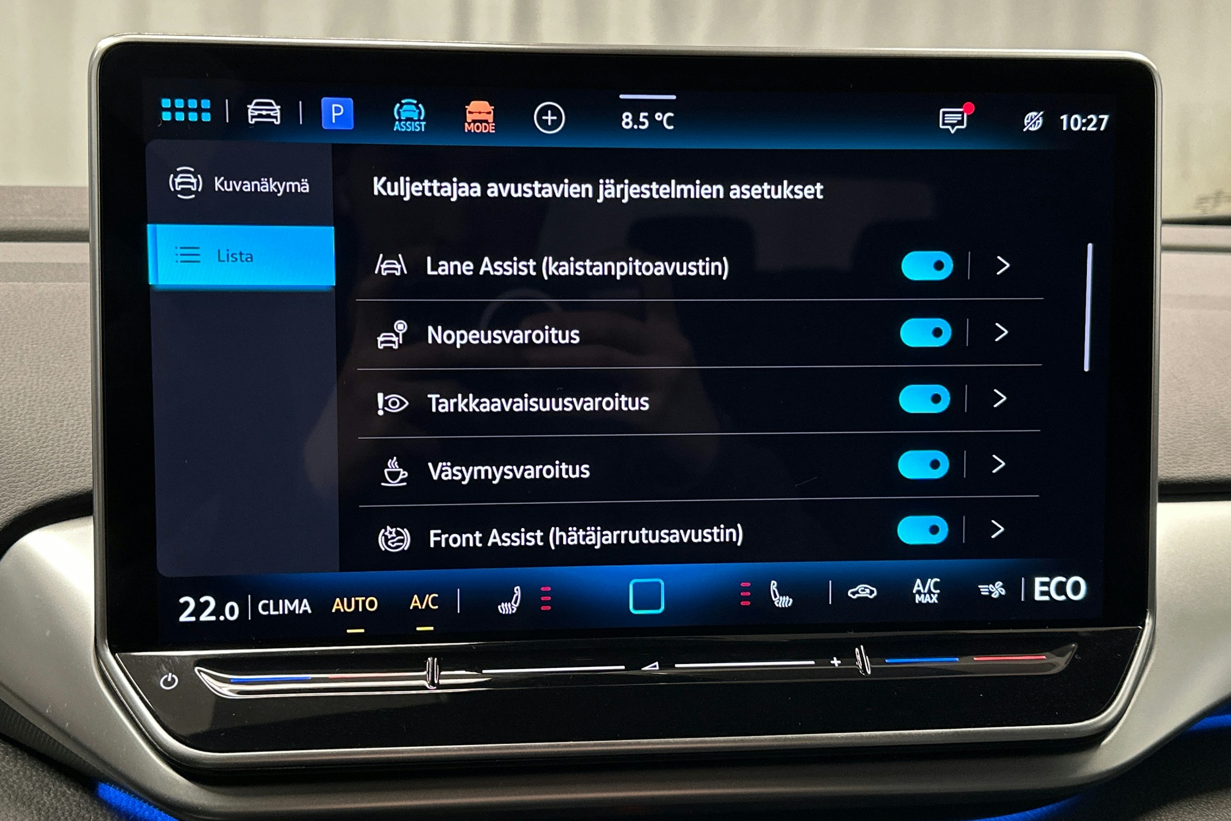 sininen Volkswagen ID.4 2025 kuva 27.