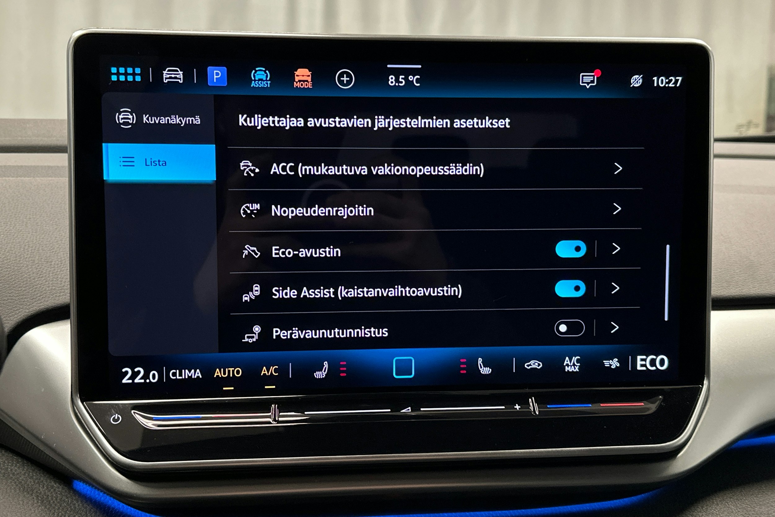 sininen Volkswagen ID.4 2025 kuva 28.