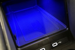 sininen Volkswagen ID.4 2025 kuva 32.