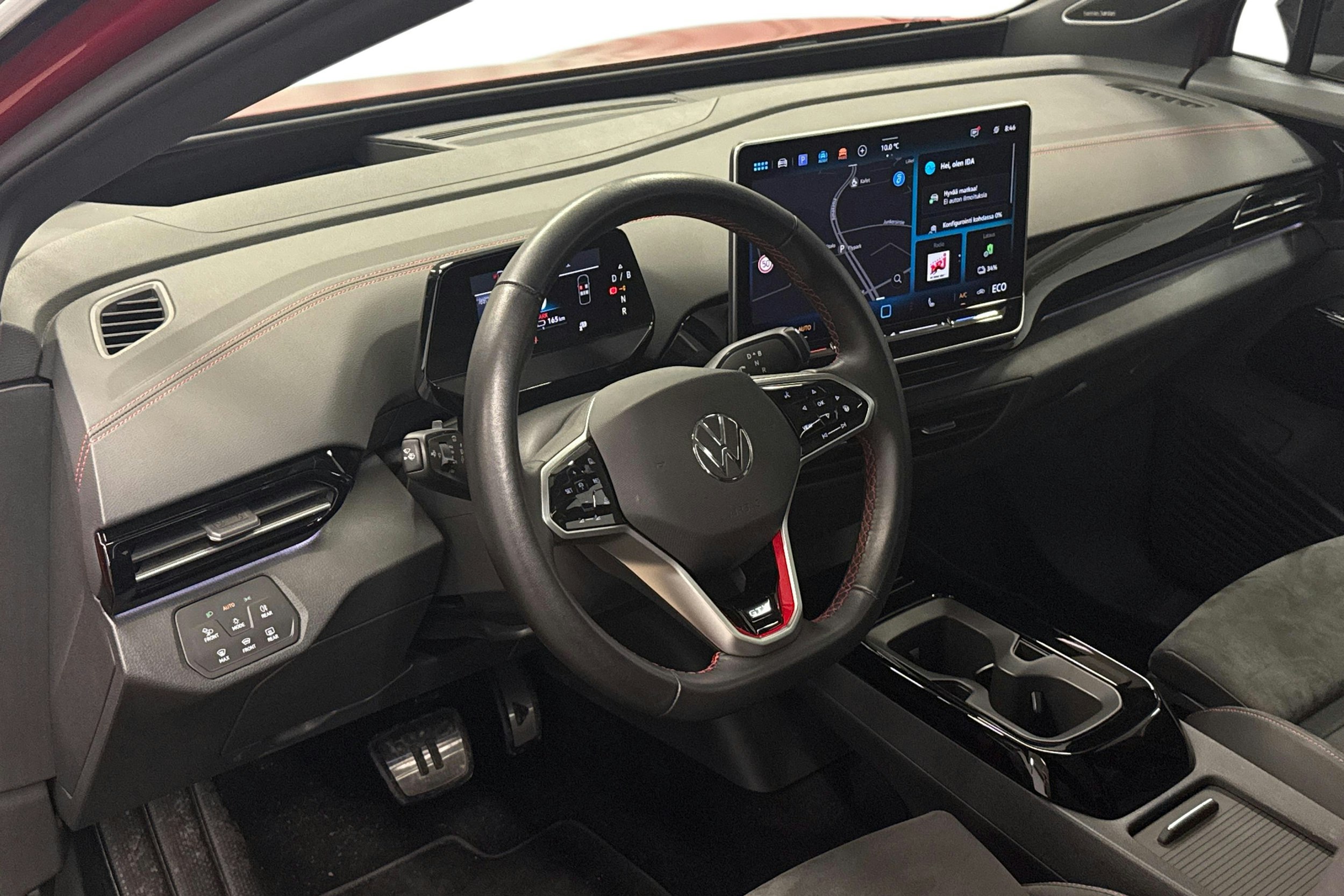 punainen Volkswagen ID.4 2025 kuva 7.