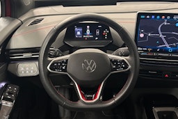 punainen Volkswagen ID.4 2025 kuva 15.