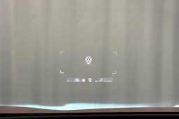 punainen Volkswagen ID.4 2025 kuva 18.