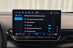 punainen Volkswagen ID.4 2025 kuva 22.