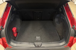 punainen Volkswagen ID.4 2025 kuva 33.