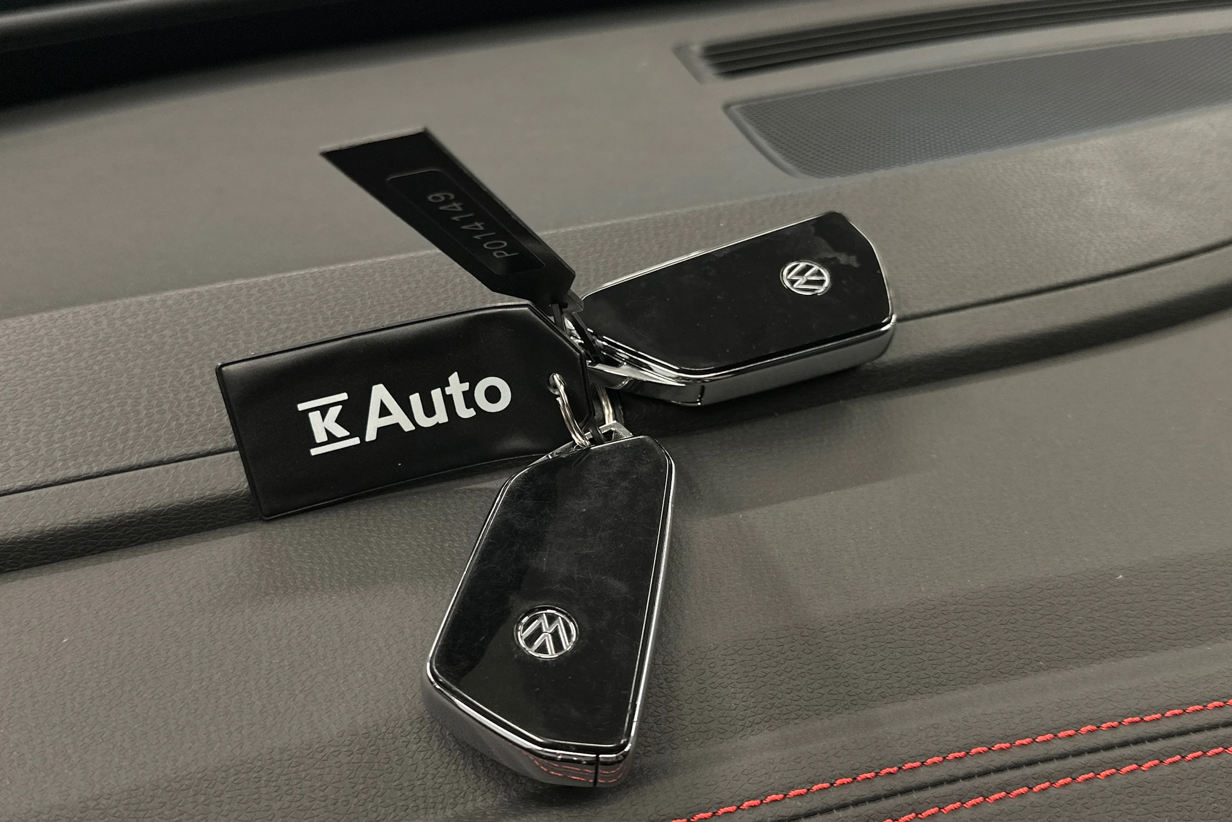 musta Volkswagen ID.4 2025 kuva 31.