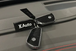 musta Volkswagen ID.4 2025 kuva 31.