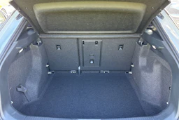 valkoinen Volkswagen ID.4 2025 kuva 5.