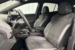 musta Volkswagen ID.4 2025 kuva 16.