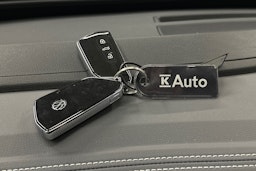 musta Volkswagen ID.4 2025 kuva 30.