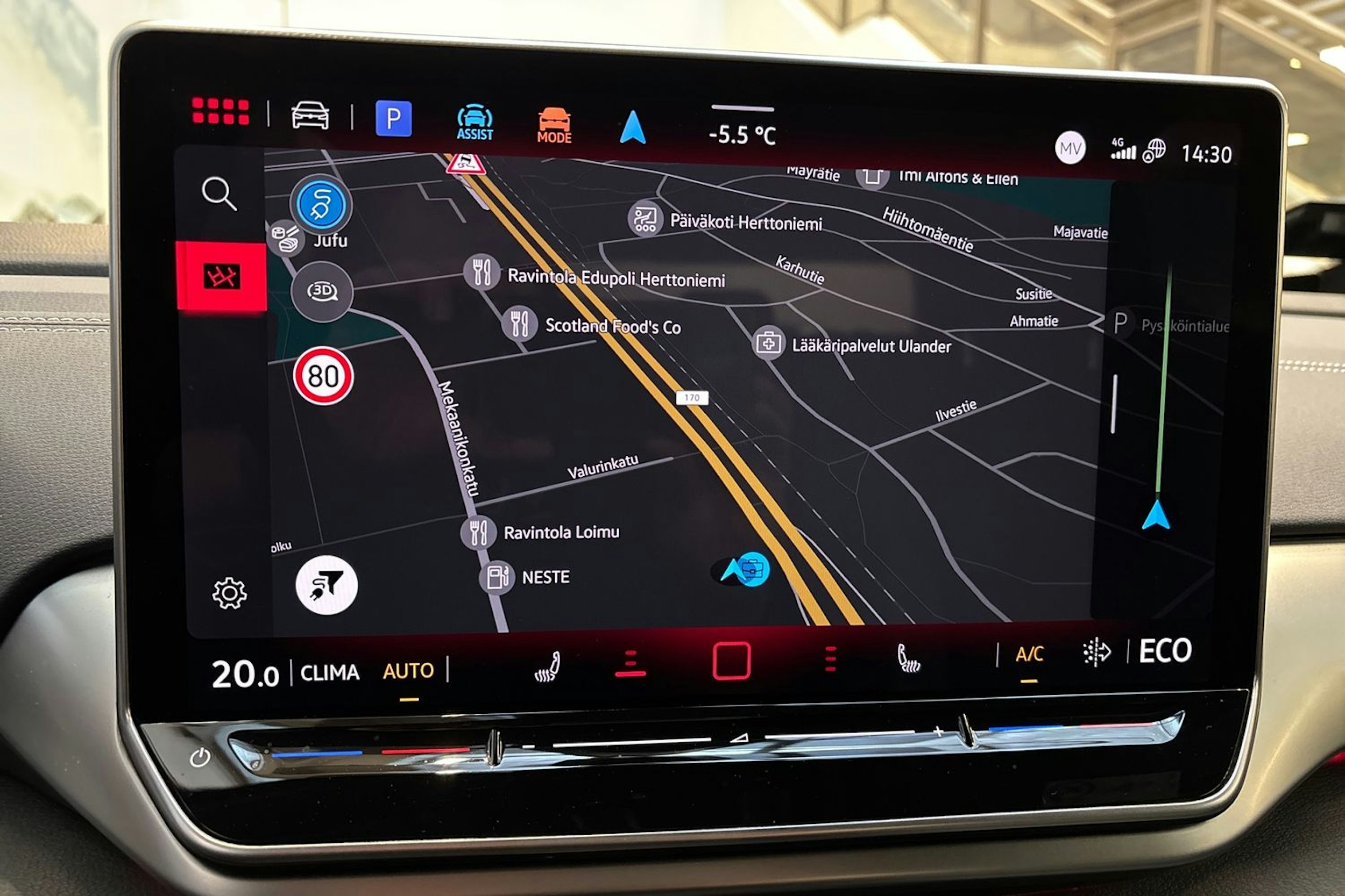 punainen Volkswagen ID.4 2025 kuva 20.