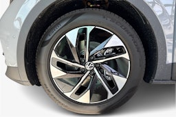 harmaa Volkswagen ID.4 2025 kuva 9.