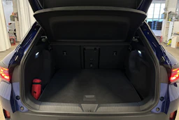 sininen Volkswagen ID.4 2025 kuva 11.