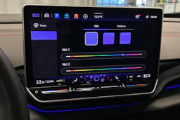 sininen Volkswagen ID.4 2025 kuva 25.