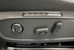 met. sininen Volkswagen ID.4 2025 kuva 10.