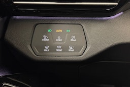 met. sininen Volkswagen ID.4 2025 kuva 18.