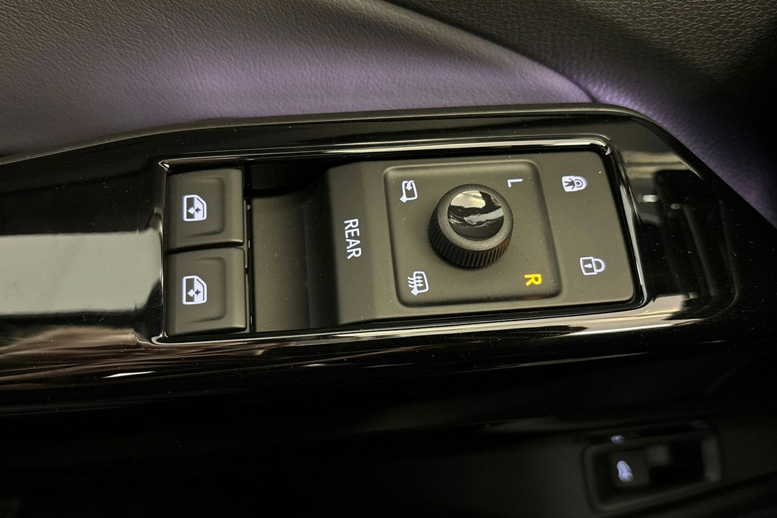 met. sininen Volkswagen ID.4 2025 kuva 19.